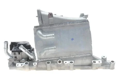 Радіатор інтеркулера ADLER 04L129711R