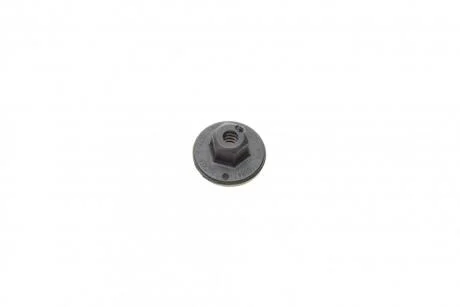 Гайка пласт. BMW 07147169847