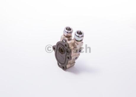 Паливопідкачуючий насос BOSCH 0 440 020 095