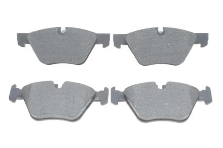 ДИСКОВІ КОЛОДКИ ПЕРЕДНІ BOSCH 0 986 424 620