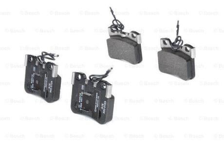 Гальмівні колодки дискові BOSCH 0986461130