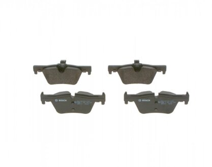 Колодки гальмівні дискові BMW 1/2/3/4 \'\'R \'\'11>> PR2 BOSCH 0 986 495 289