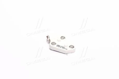 Ел.регулятор напруги - знято з вир-ва CARGO 131044