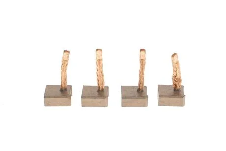 КОМПЛЕКТ ВУГІЛЬНИХ ЩІТОК HC- CARGO F 032 140 740