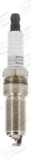 Свічка запалювання Opel Vectra C, Zafira A 2.2i 16V, Antara 3.2i (06-) CHAMPION OE029T10