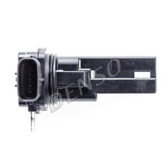 Витратомір повітря б/к SUBARU Forester/Impreza/Legacy "2,0-2,5 "08>> DENSO DMA0102