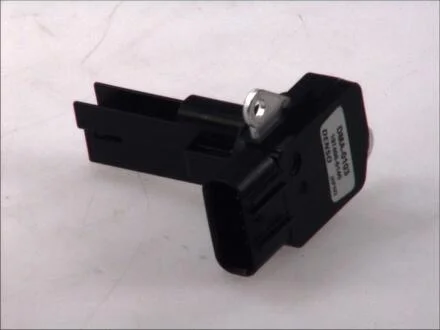 Витратомір повітря б/к LAND ROVER/VOLVO Range Rover/S80 "3,0-5,0 "07-18 DENSO DMA0103