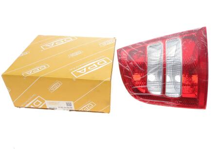 Ліхтар лівий Skoda Octavia (98-10) DPA 89450210902