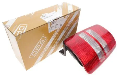 Ліхтар правий VW Caddy (04-15) DPA 89450776902