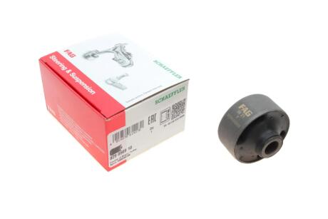 Сайлентблок важеля CITROEN C-CROSSER, MITSUBISHI LANCER VIII 10 перед. міст низ FAG 829 0569 10