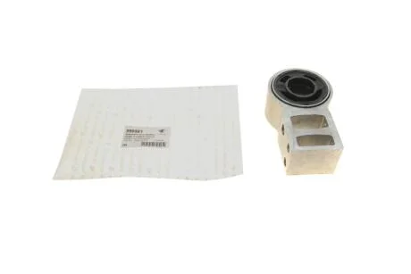 Сайлентблок важіля HUTCHINSON 590581