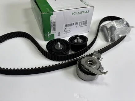 Комплект ременя ГРМ INA 530 0441 10