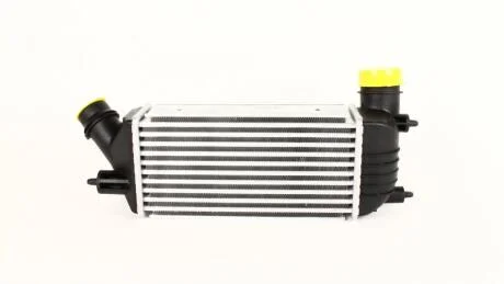 Інтеркулер Citroen Jumpy (10-), Fiat Scudo (10-), Peugeot Expert (09-) 2.0 HDi OTO RADYATOR Kale 350860