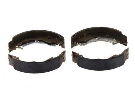 Колодка гальм. барабан. DACIA LOGAN, RENAULT CLIO задн. LPR 08630