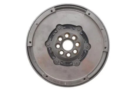 Маховик LuK 415 0546 10