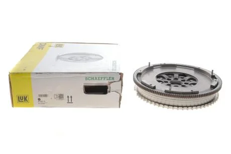 Маховик LuK 415 0931 10