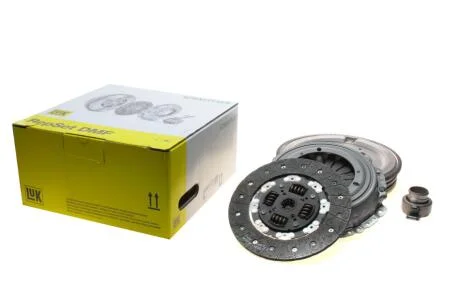 Комплект зчеплення з маховиком LuK 600 0332 00