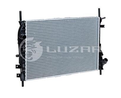 Радіатор охолодження Ford Mondeo III (00-) 2.0TDCi/2.2TDCi M/A (LRc 1063) Luzar LRc1063