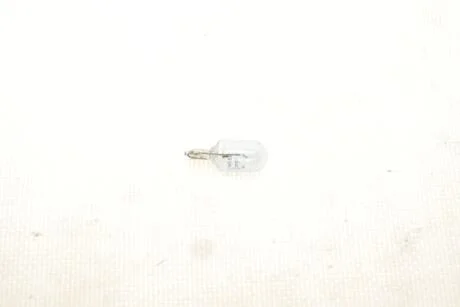 Автолампа MAGNETI MARELLI 002051900000