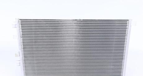 Радіатор кондиціонера MAHLE MAHLE / KNECHT AC 701 000S