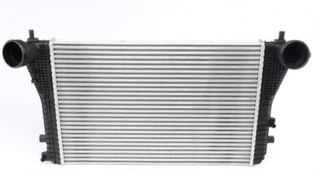 Радіатор інтеркулера MAHLE MAHLE / KNECHT CI 83 000S