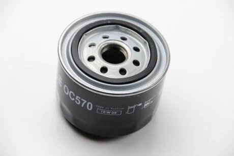 Фільтр масляний KNECHT MAHLE / KNECHT OC 570