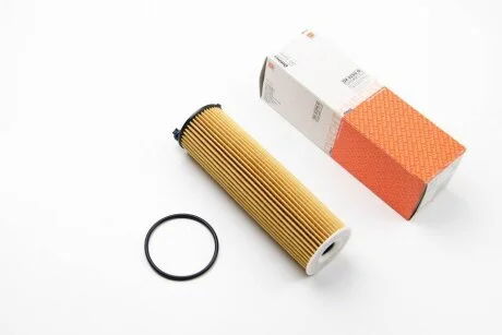 Фільтр масляний KNECHT MAHLE / KNECHT OX 823/6D