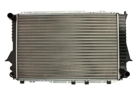 Радіатор охолодження AUDI 100/A6 (C4) NISSENS 60459