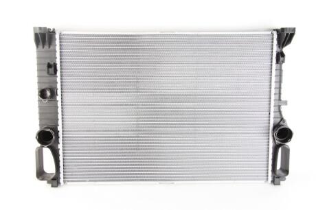 Радiатор NISSENS 62796A