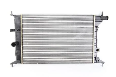 Радіатор охолодження OPEL VECTRA B (95-) 1.6/2.0 NISSENS 630681
