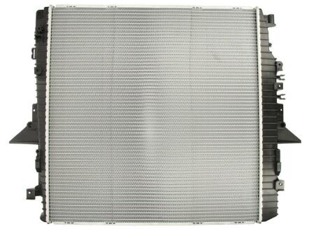 Радiатор NISSENS 64320A