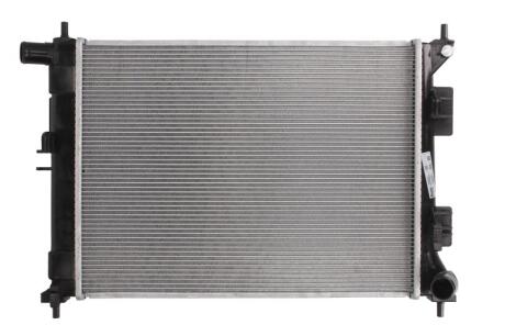 Радiатор NISSENS 675072