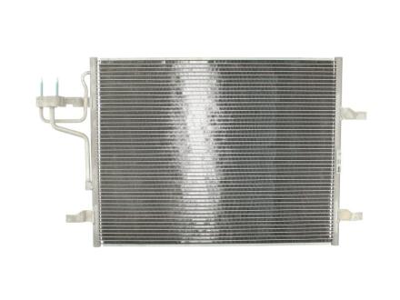 Радiатор кондицiонера NISSENS 940144