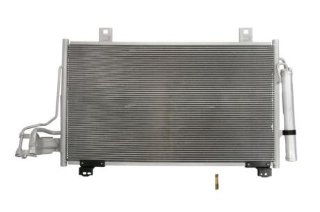 Радiатор кондицiонера NISSENS 940387