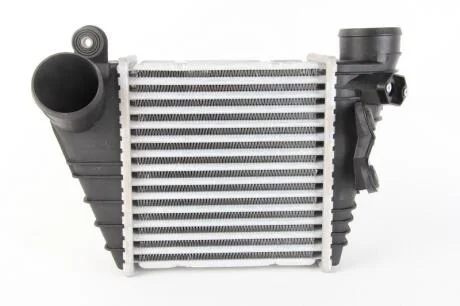 Інтеркулер AUDI, SEAT, VW NISSENS 96847