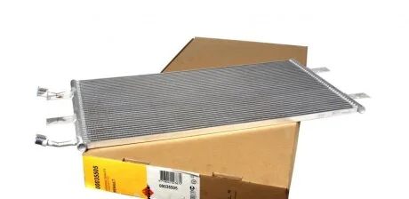 Конденсер кондіционера NISSAN Primastar 03- NRF 35505