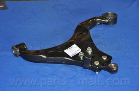 Важіль підвіски PARTS-MALL PXCAA-021LR