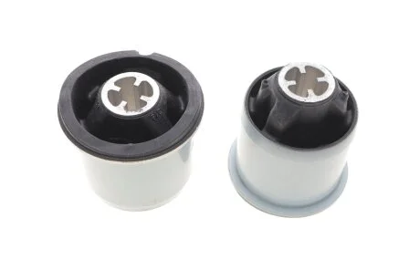 Втулка балки зад. міст 77 01 479 190 RENAULT 7701479190