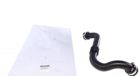 Патрубок RENAULT 8200658187