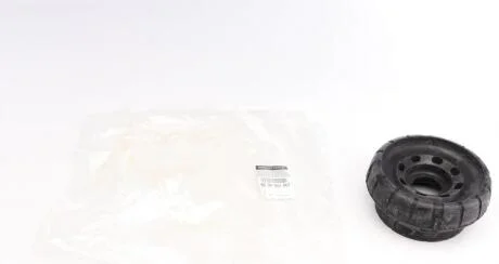 Опора амортизатору перед Trafic II, Vivaro A 2001- RENAULT 82 00 904 007