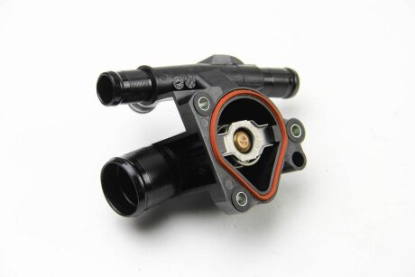 Корпус термостата RENAULT 8200907234