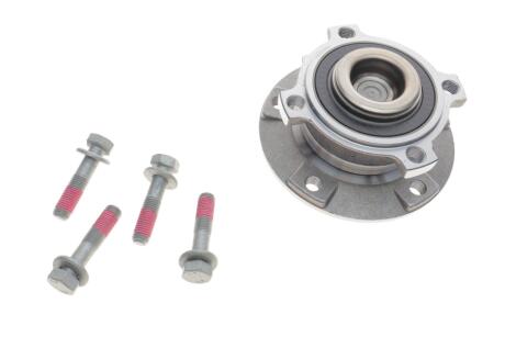 Ступиця BMW 5(E60,61)/6(E63,64) "2,0-4,8 "F "01-10 SKF VKBA 3670