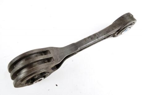 Опора SUBARU 41040FE000