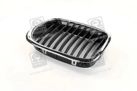 Решітка в капоті лів. BMW 5 E39 TEMPEST 014 0089 991