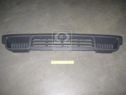 Накладка бампера пер. середн. VW T5. 03- TEMPEST 051 0622 922