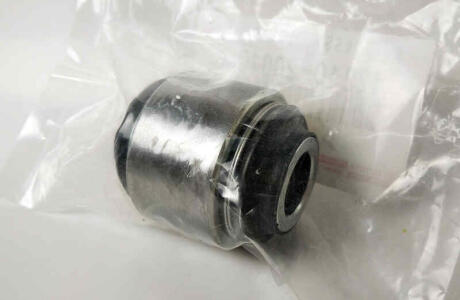 Сайлентблок TOYOTA 42210-20010