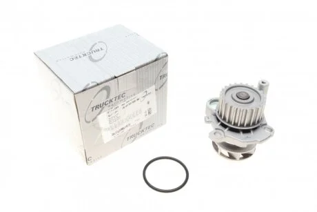 Насос води AUTOMOTIVE TRUCKTEC 07.19.085