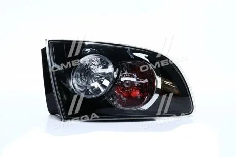 Фонарь задний левый внешний Mazda 3 седан (04-) черный TYC 11-B102-01-2B