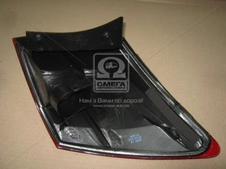 Ліхтар задній зовнішній лівий Nissan Qashqai (07-) (11-C116-01-9B) TYC 11C116019B