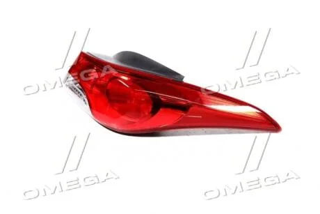 Ліхтар задній зовнішній правий Hyundai Elantra (11-) (11-C183-05-2B) TYC 11C183052B